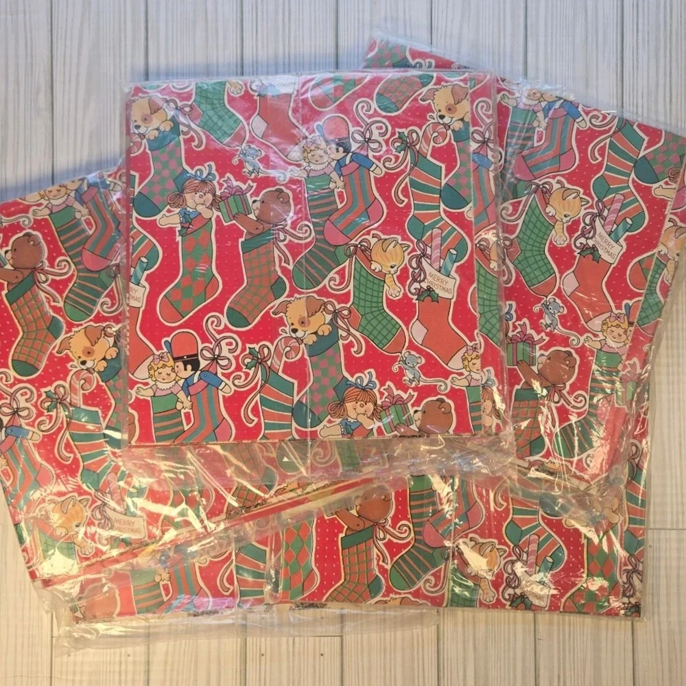Vtg CPS Lot Christmas Gift‎ Wrap Sheets - 18 Full Sheets In  Each - 8 Designs
